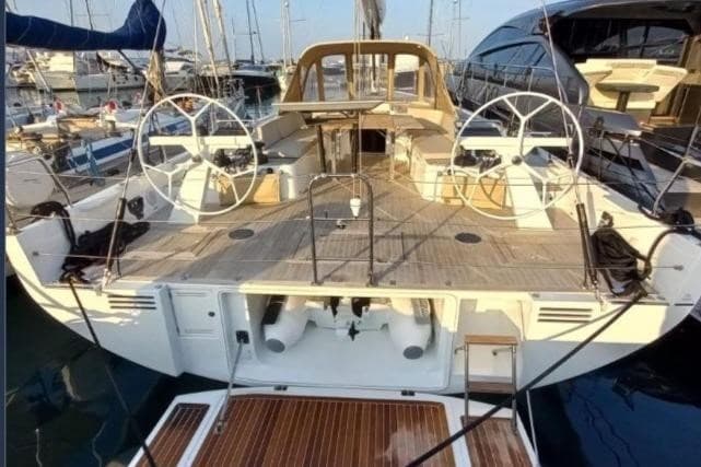 Solaris Solaris 50 - Interior View Solaris Solaris 50 - Interior View