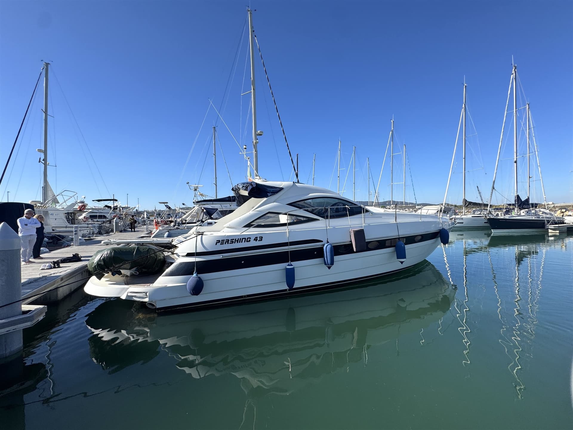 Pershing Pershing 43' - Main View Pershing Pershing 43' - Main View