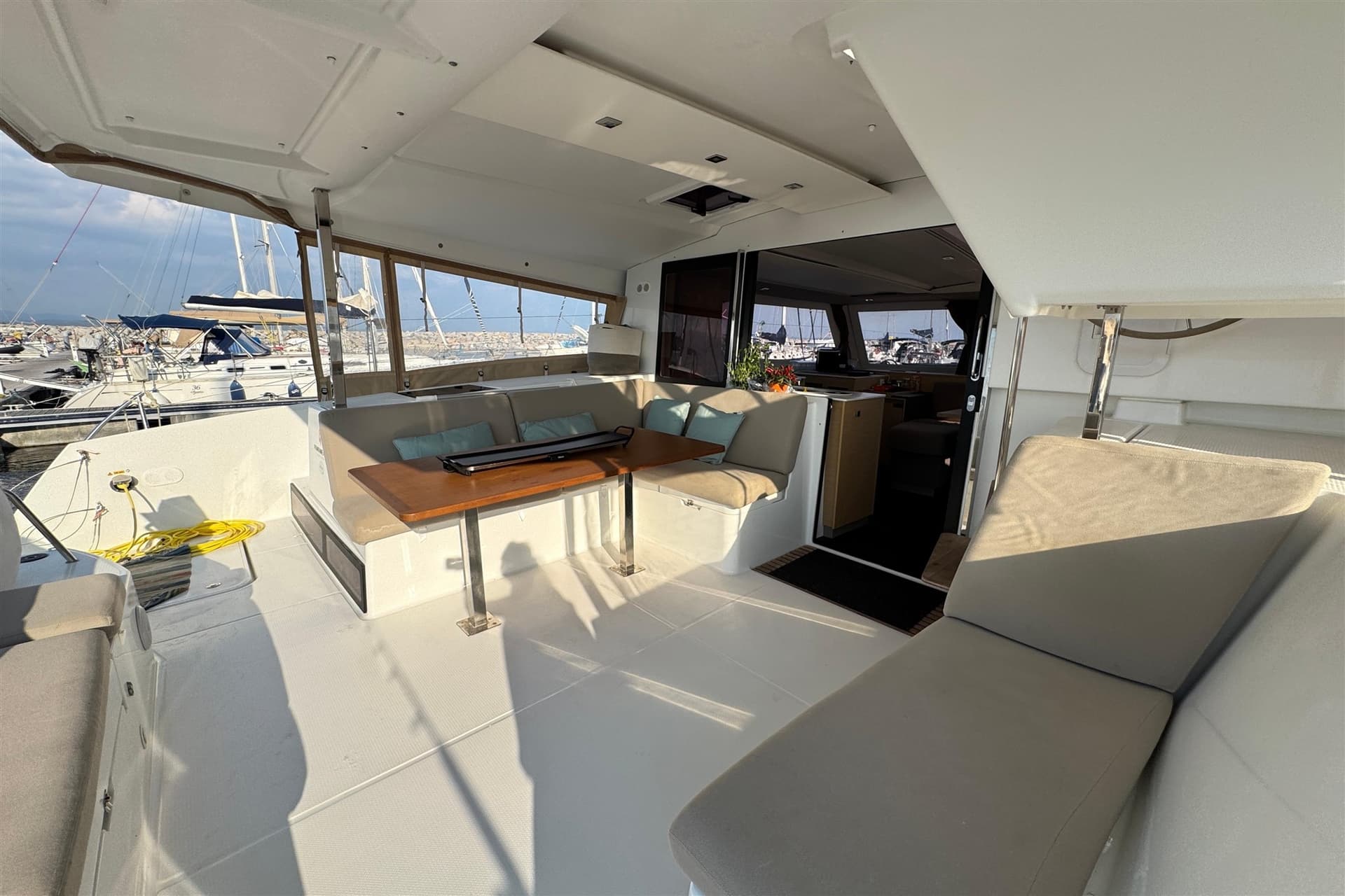 Fountaine Pajot Isla 40 usato - foto hero 12