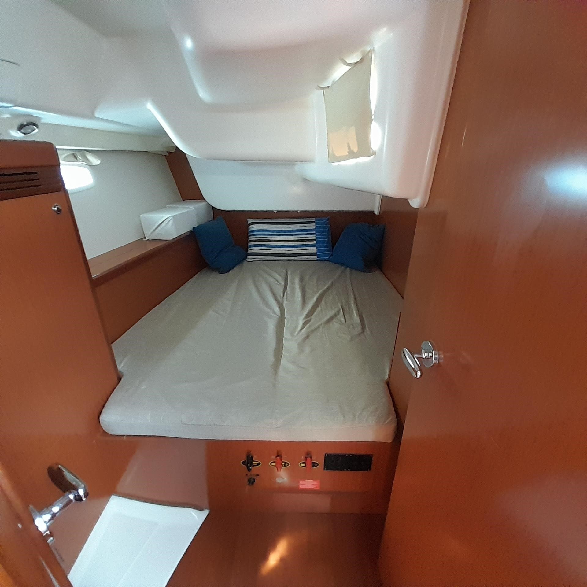 Beneteau OCEANIS 43 usato - foto hero 25