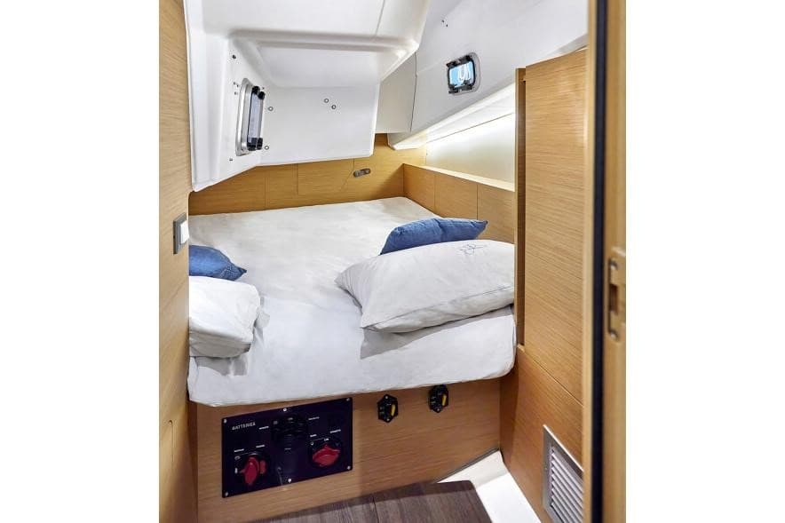 Jeanneau SUN ODYSSEY 380 usato - foto hero 13