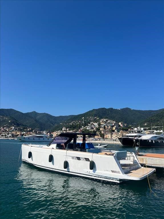 Fjord 40 Open - Main View Fjord 40 Open - Main View