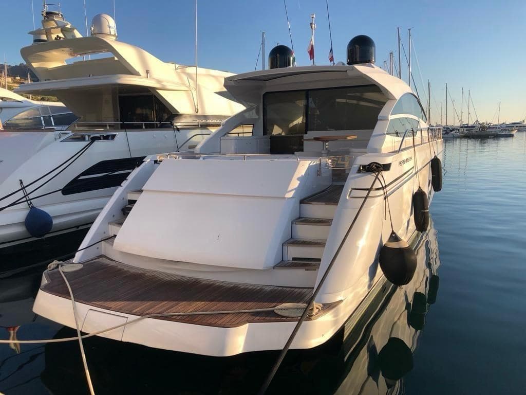 Pershing Pershing 64' usato - foto hero 3