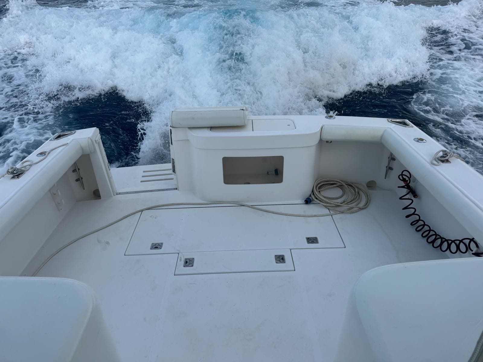 Cabo 32 Express usato - foto hero 13