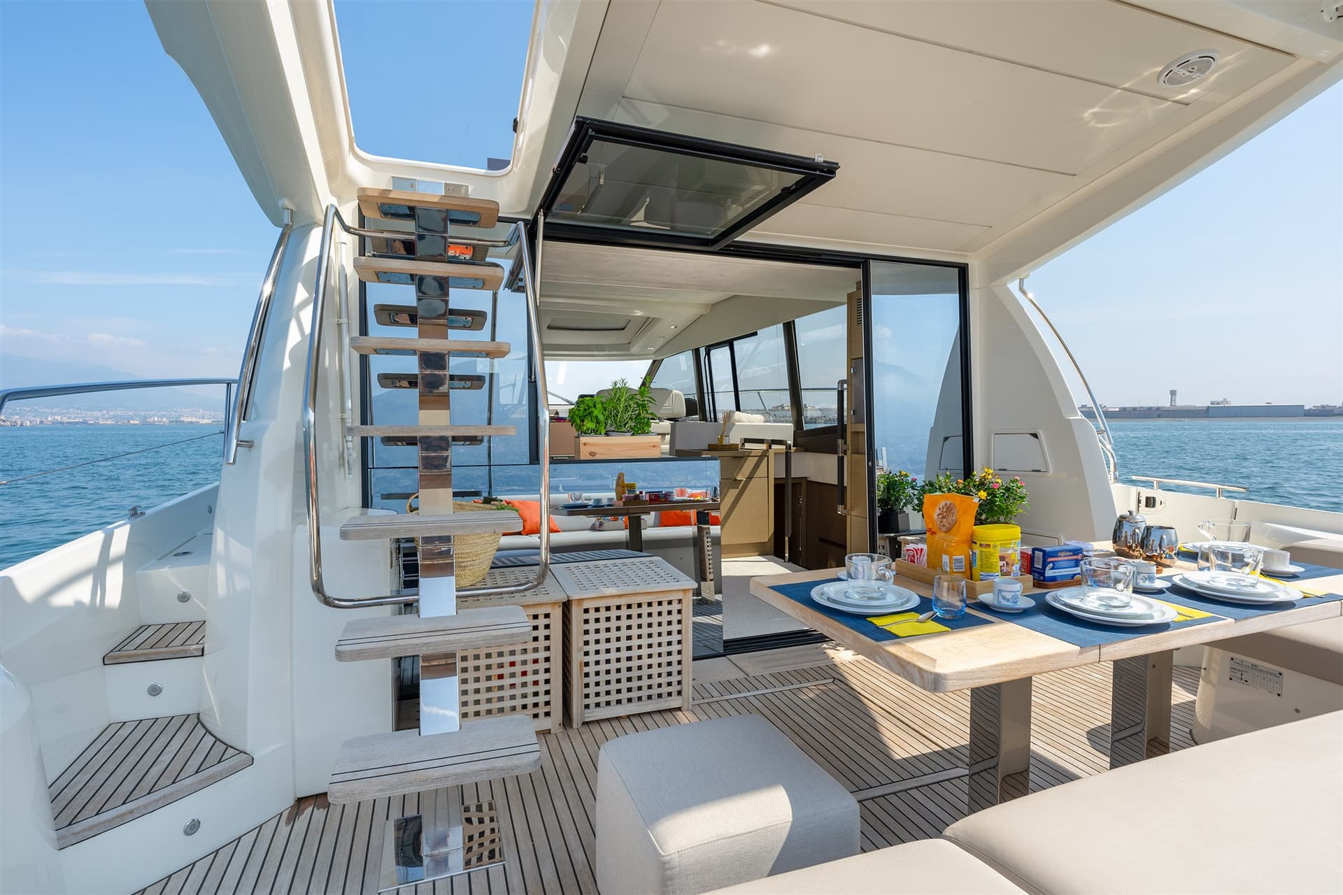 Prestige 590s Sportfly used - detail 4