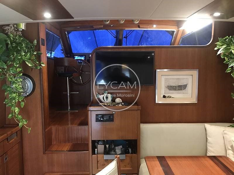 Vizianello Motor Yacht Vz 52 Fly - Detail View 1 Vizianello Motor Yacht Vz 52 Fly - Detail View 1