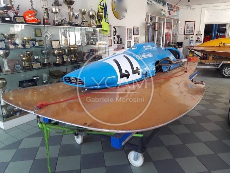 Molinari Eugenio 3 Punti Lancia Flaminia - Main View Molinari Eugenio 3 Punti Lancia Flaminia - Main View