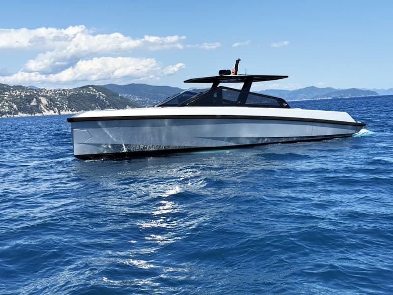 Wally Tender 43 X - Interior View Wally Tender 43 X - Interior View