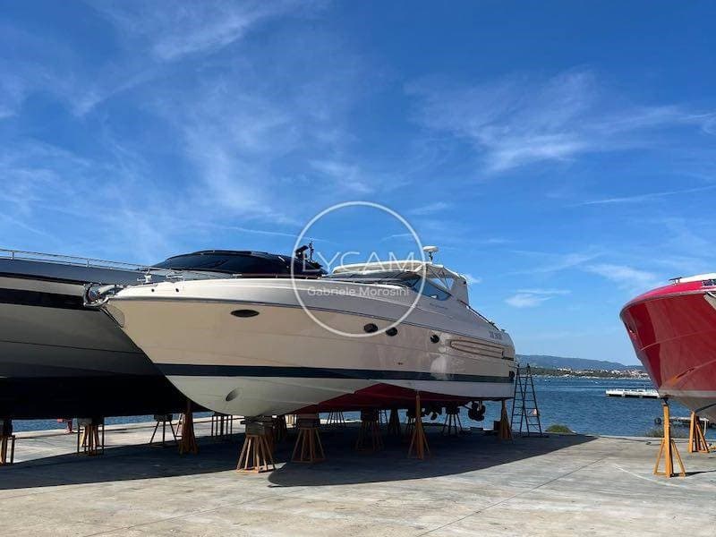 Riva Aquarius 54 - Deck View Riva Aquarius 54 - Deck View