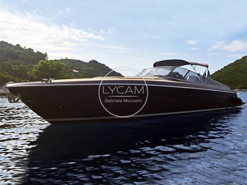 Itama Itama 45 - Deck View Itama Itama 45 - Deck View