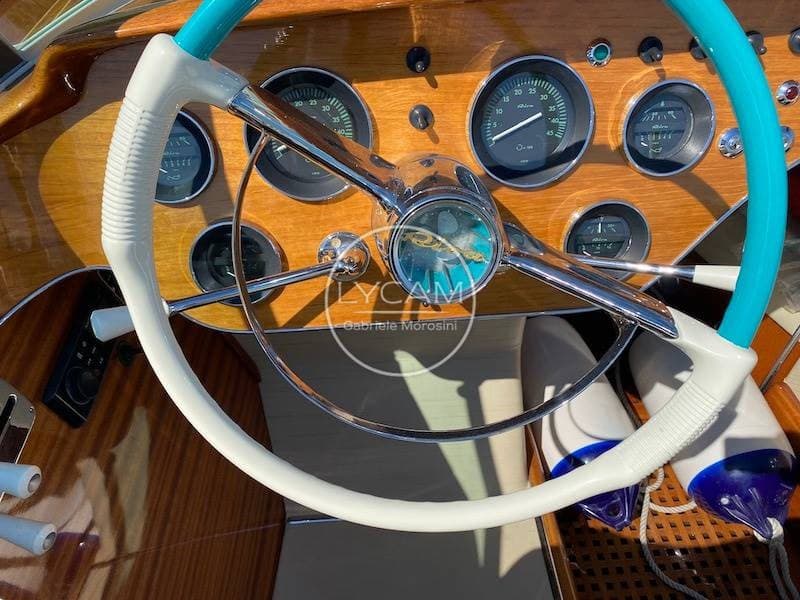 Riva AQUARAMA SPECIAL usato - foto hero 12