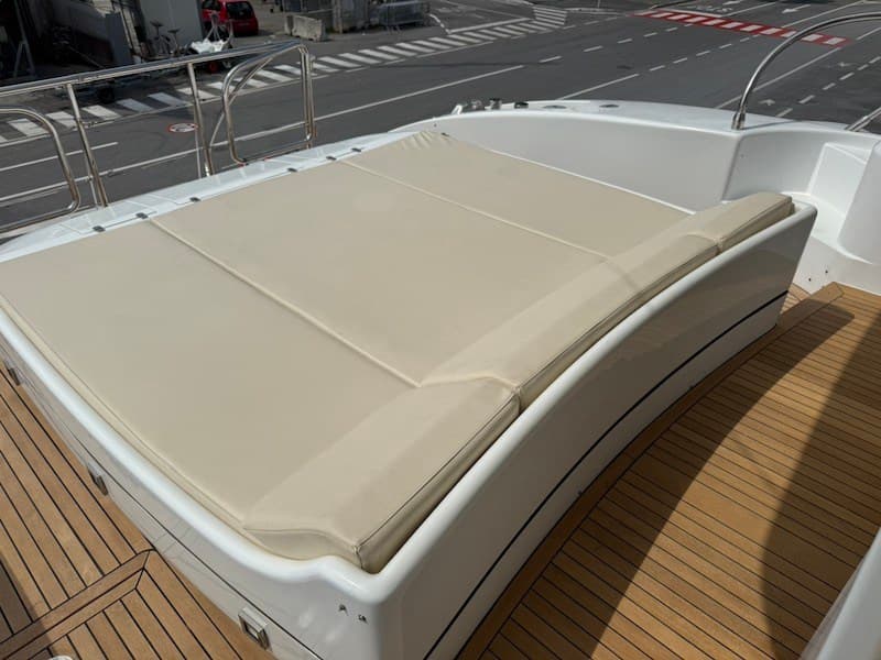 Overmarine 72 usato - foto hero 8