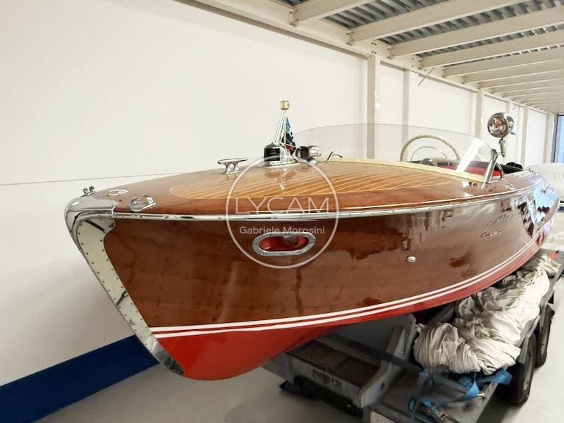 Riva Ariston Cadillac usato - vista principale