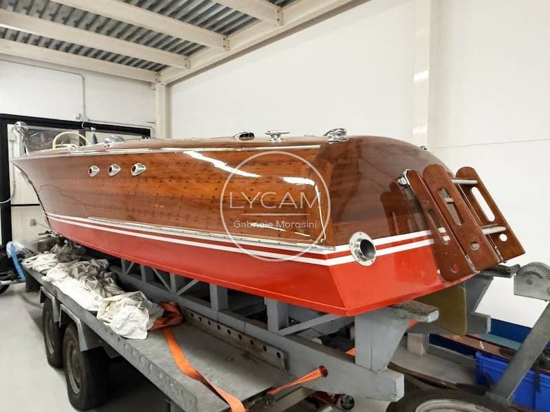 Riva Ariston Cadillac - Interior View Riva Ariston Cadillac - Interior View