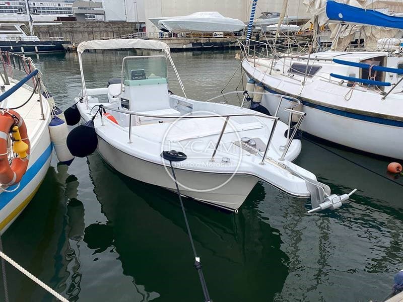 Chantier Naval Kelt White Shark 215 - Main View Chantier Naval Kelt White Shark 215 - Main View