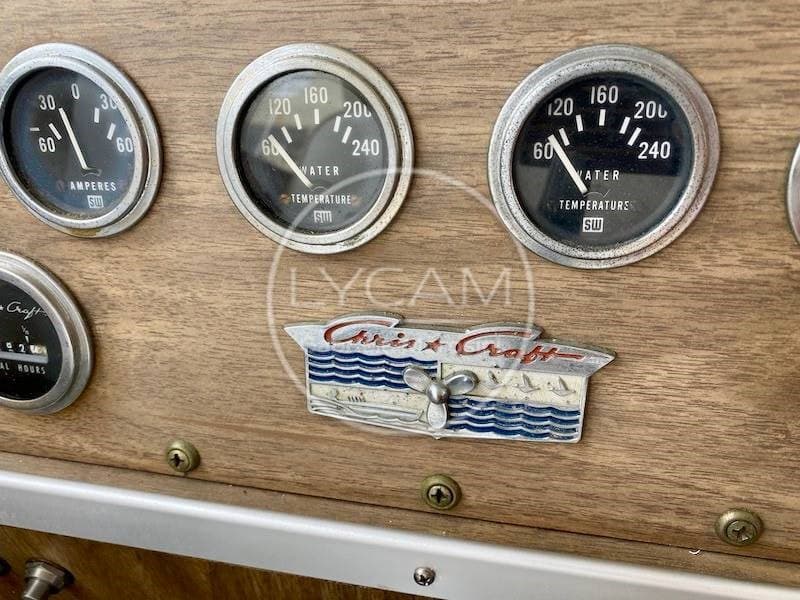 Chris Craft Commander Sport used - hero image 11