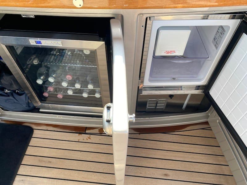 Riva VERTIGO 63 used - hero image 10