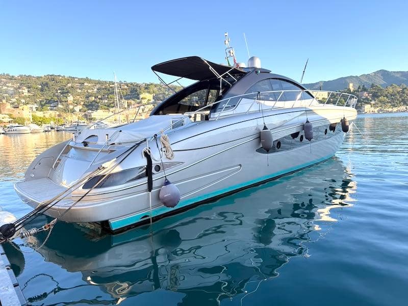 Riva VERTIGO 63 gebraucht - Hauptansicht