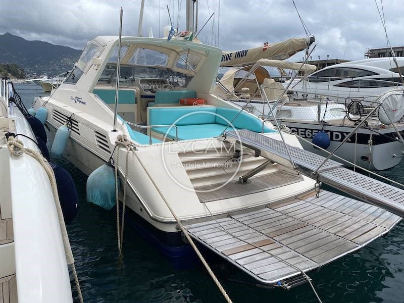 Riva 43 Tropicana - Interior View Riva 43 Tropicana - Interior View