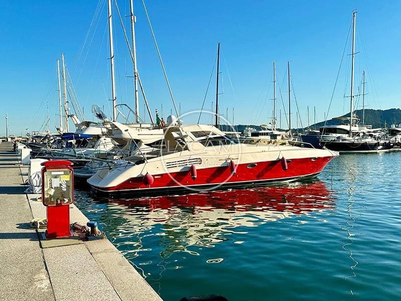 Riva 51 Turborosso - Interior View Riva 51 Turborosso - Interior View