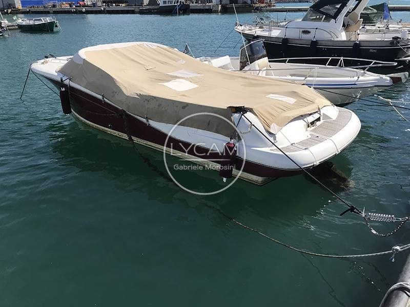 Jeanneau Runabout 755 - Detail View 1 Jeanneau Runabout 755 - Detail View 1