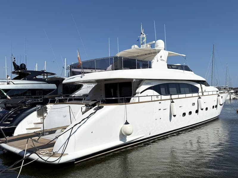 Fipa Maiora 27 - Main View Fipa Maiora 27 - Main View