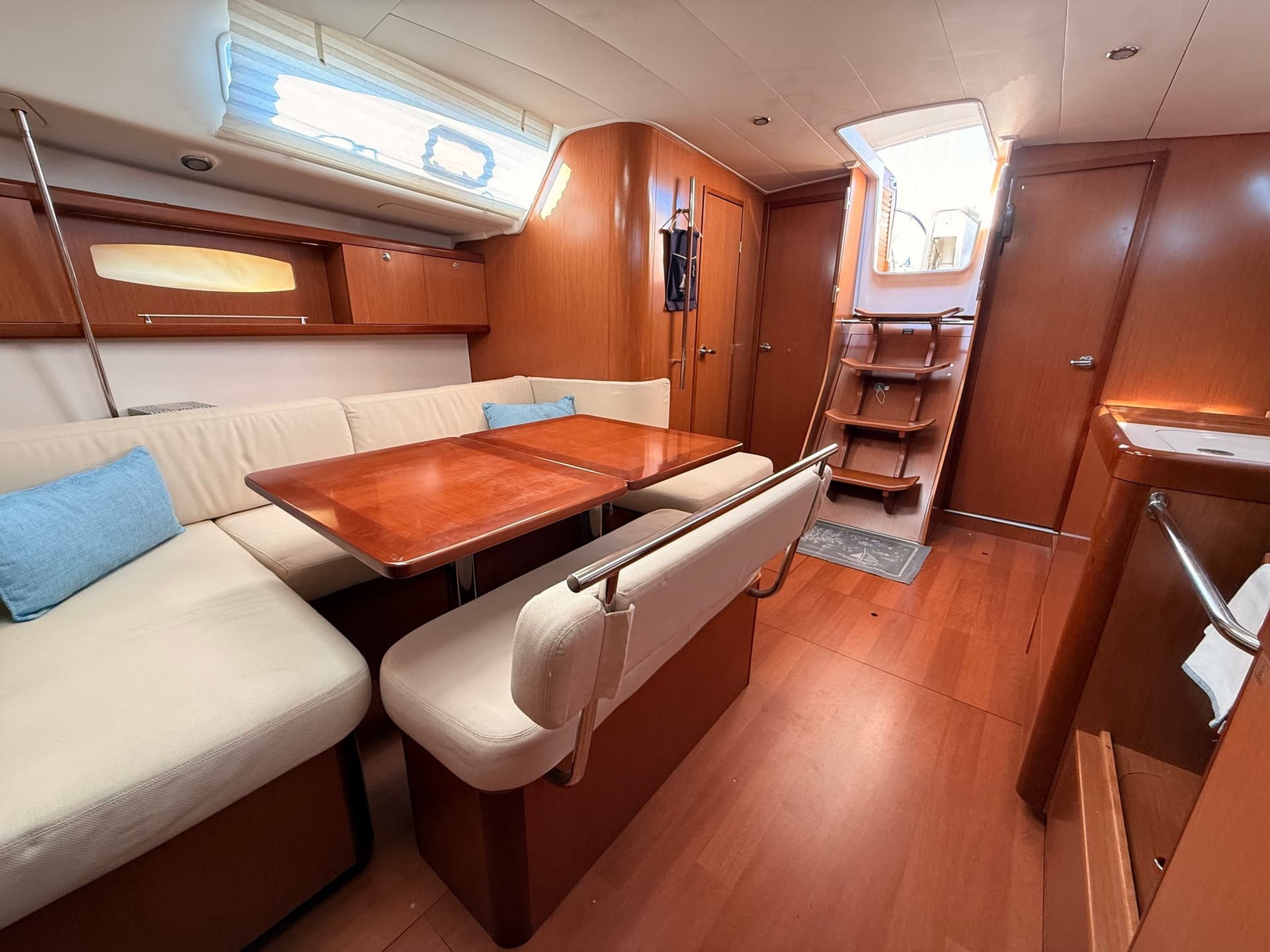 Beneteau OCEANIS 43 usato - foto hero 15