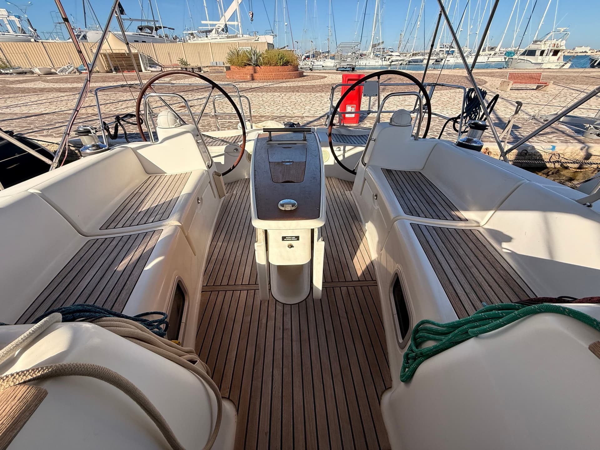 Beneteau OCEANIS 43 usato - foto hero 8