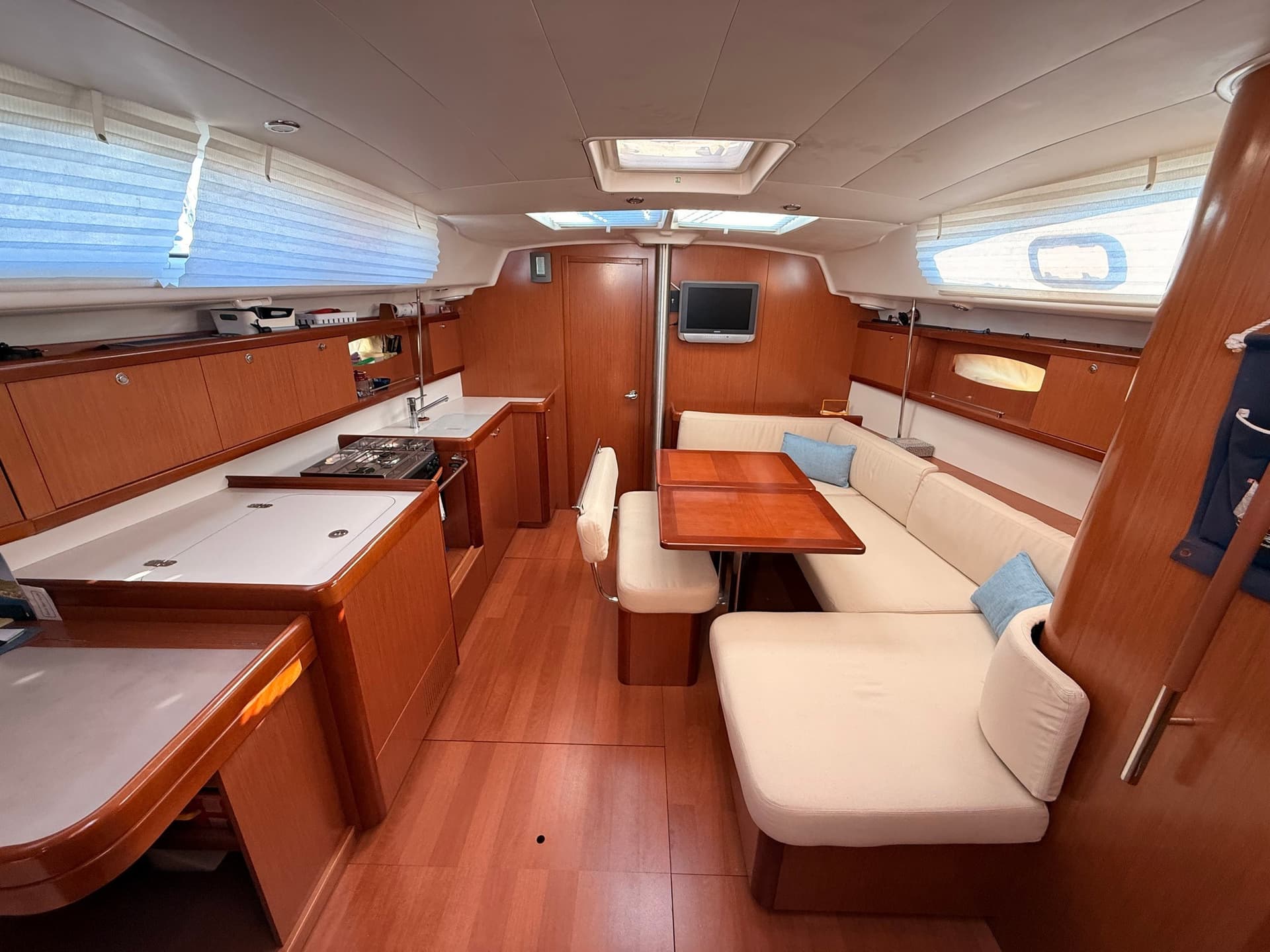Beneteau OCEANIS 43 usato - foto hero 12