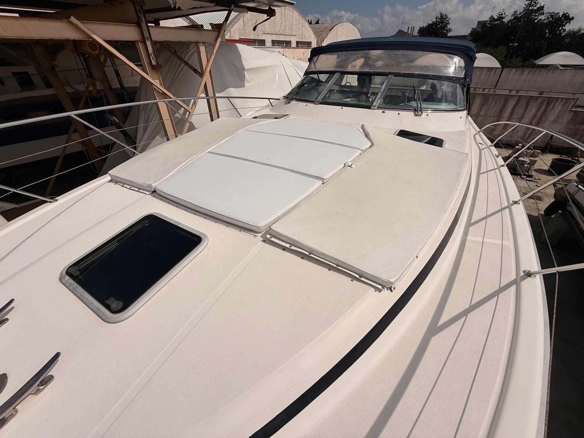 Riviera Marine 4000 Offshore usato - foto hero 13
