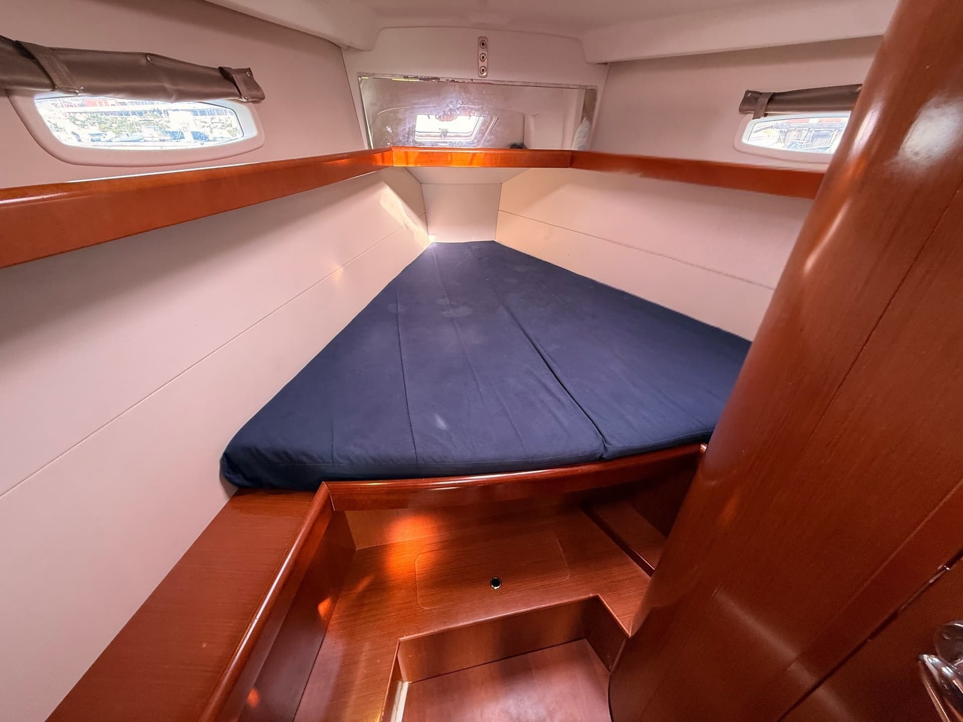 Beneteau OCEANIS 40 usato - foto hero 11