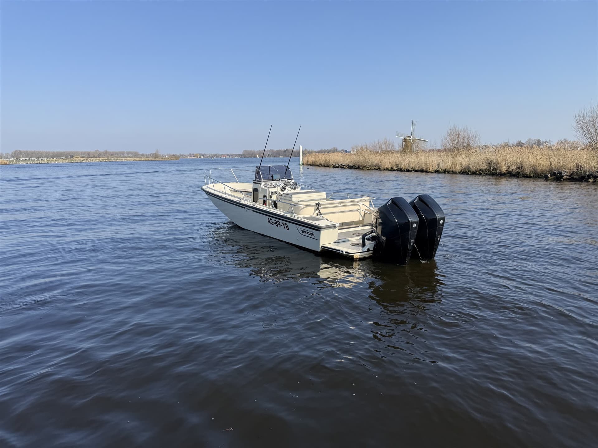 Boston Whaler Outrage 25 usato - dettaglio 4