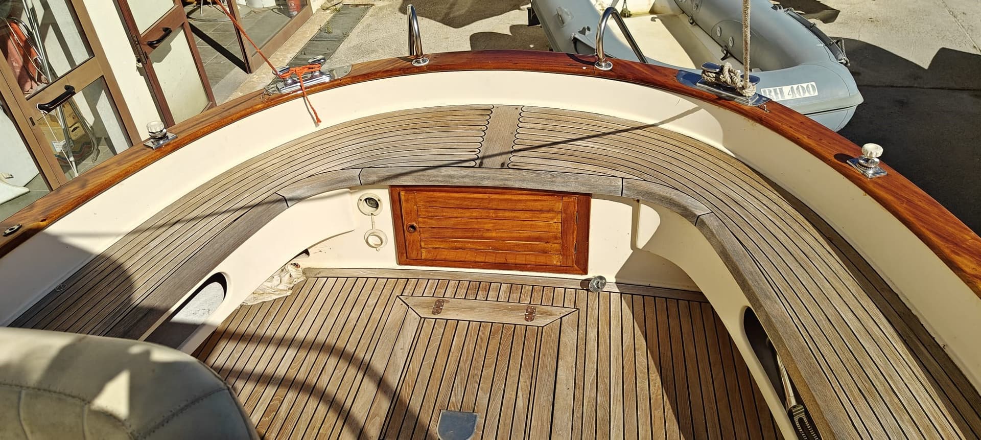 Fratelli Aprea Sorrento 7.50 Open Cruise - Interior View Fratelli Aprea Sorrento 7.50 Open Cruise - Interior View