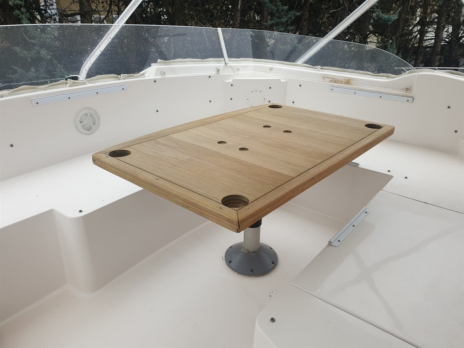 Bertram Yacht 450 Convertible used - hero image 8