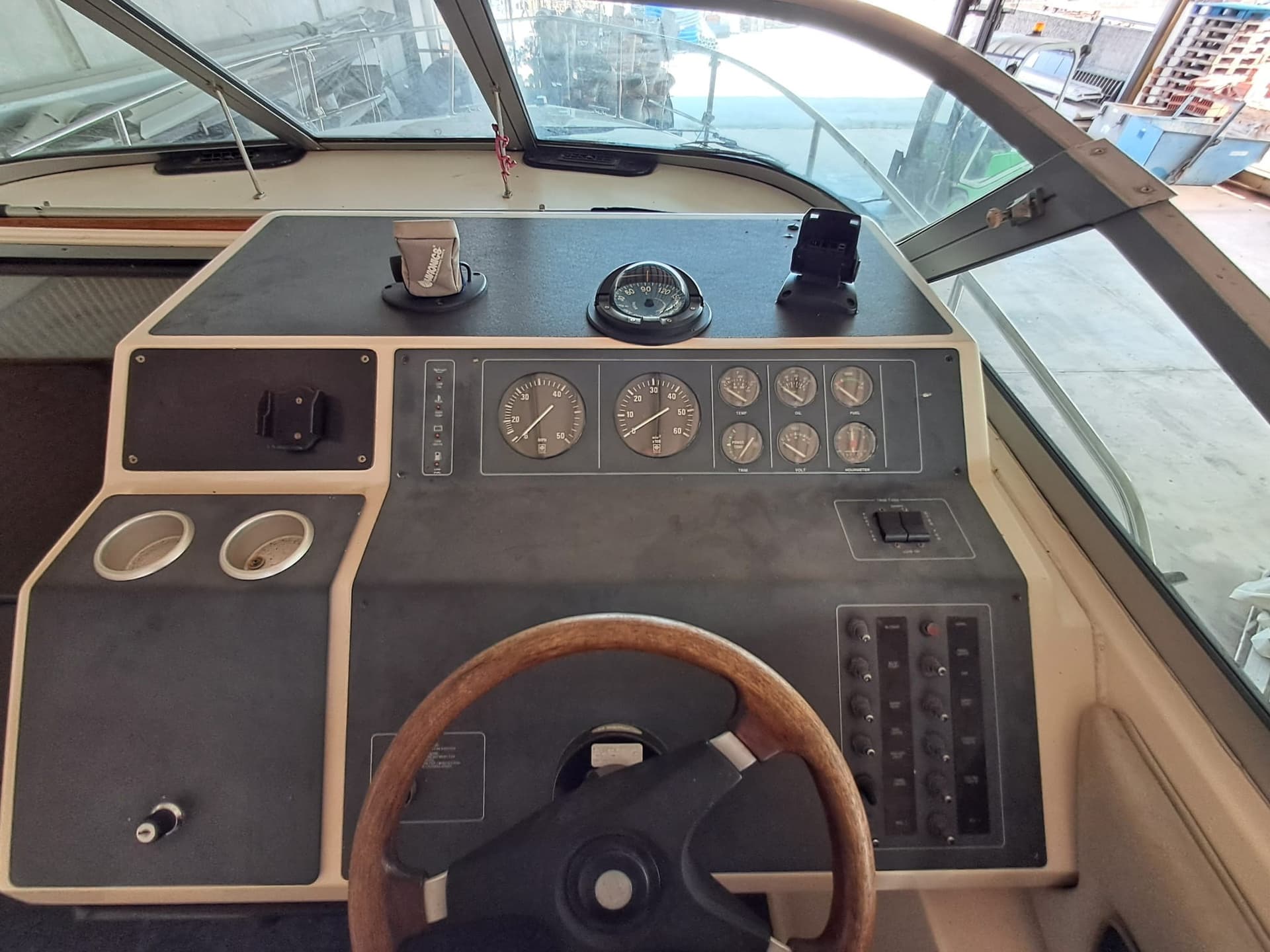 Tiara Yachts Tiara 279 Sc - Deck View Tiara Yachts Tiara 279 Sc - Deck View