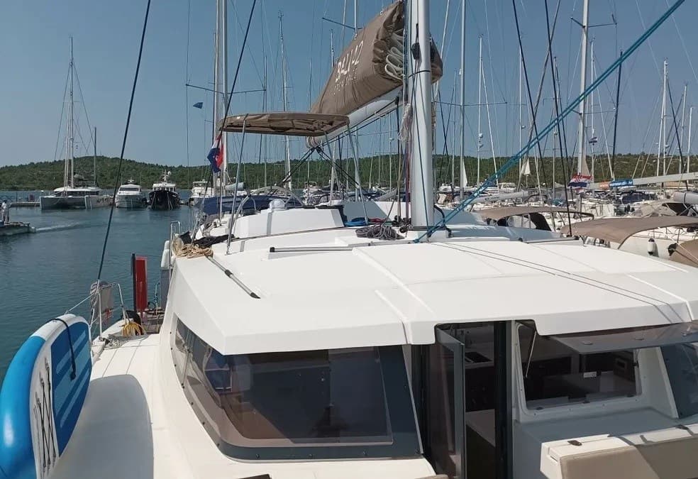 Catana Bali 4.2 usato - dettaglio 3