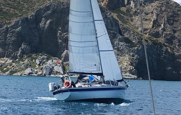 Hallberg Rassy 36 MK I usato - vista principale