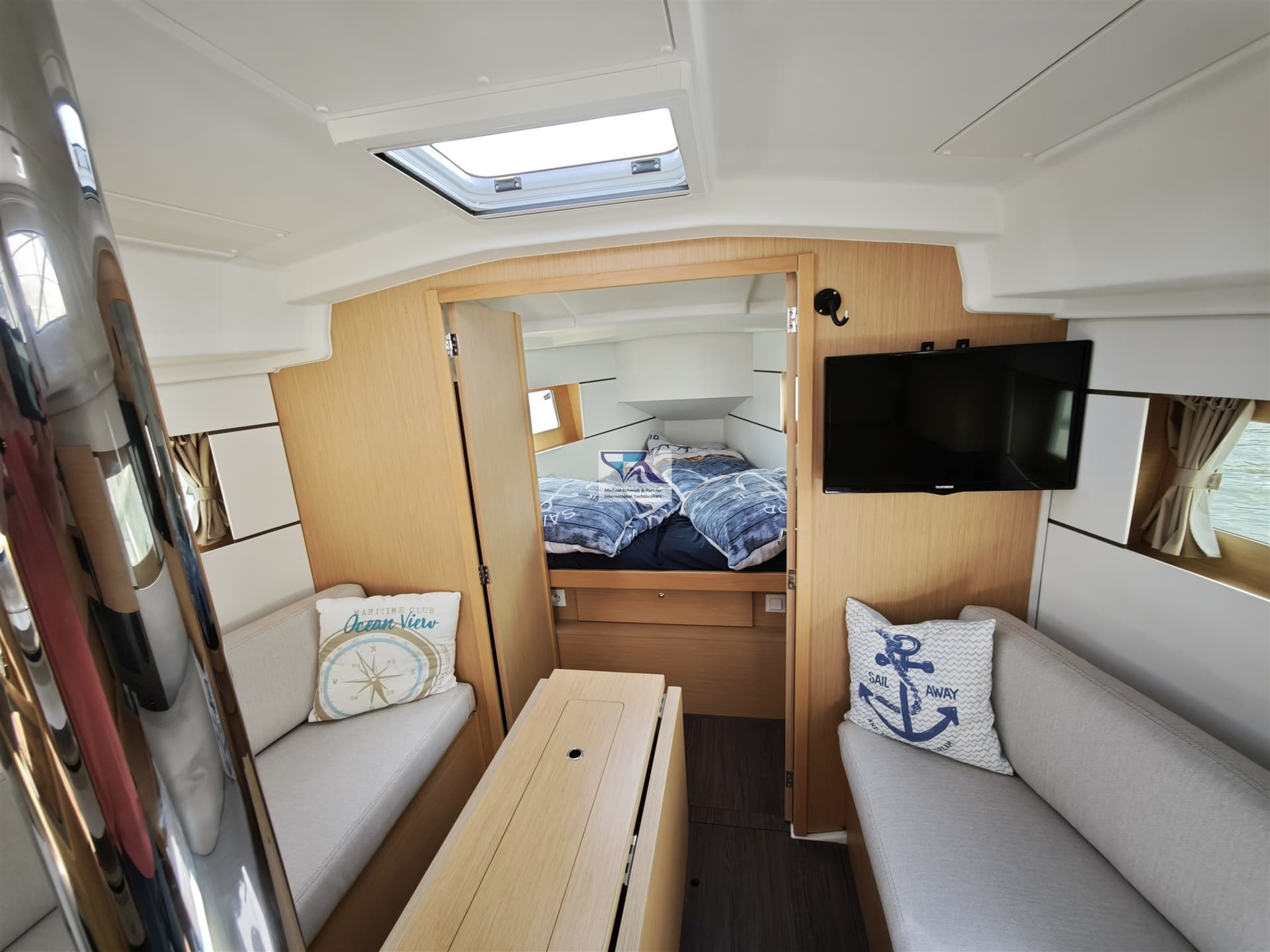 Beneteau OCEANIS 35.1 used - hero image 14