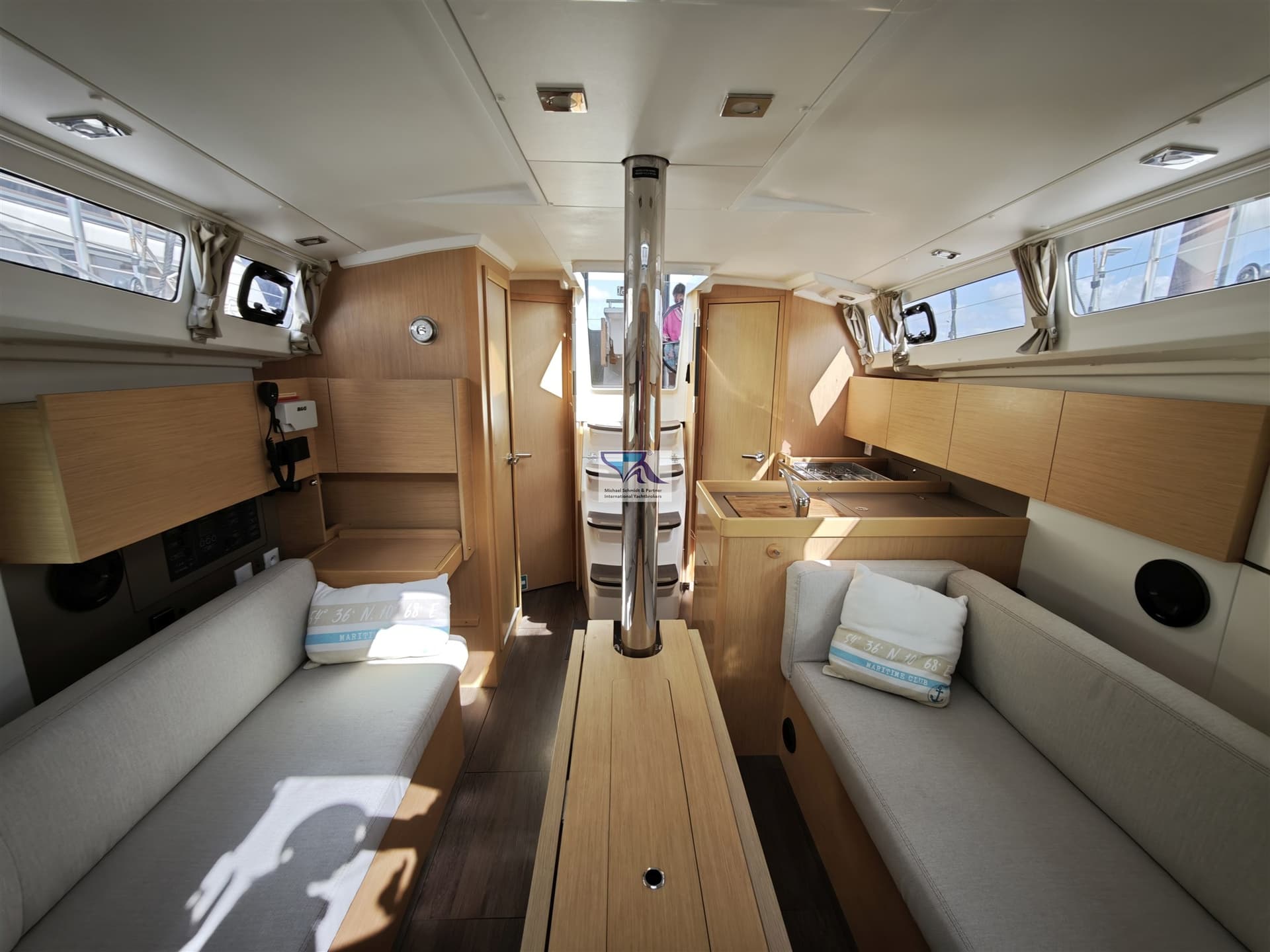 Beneteau OCEANIS 35.1 used - hero image 17