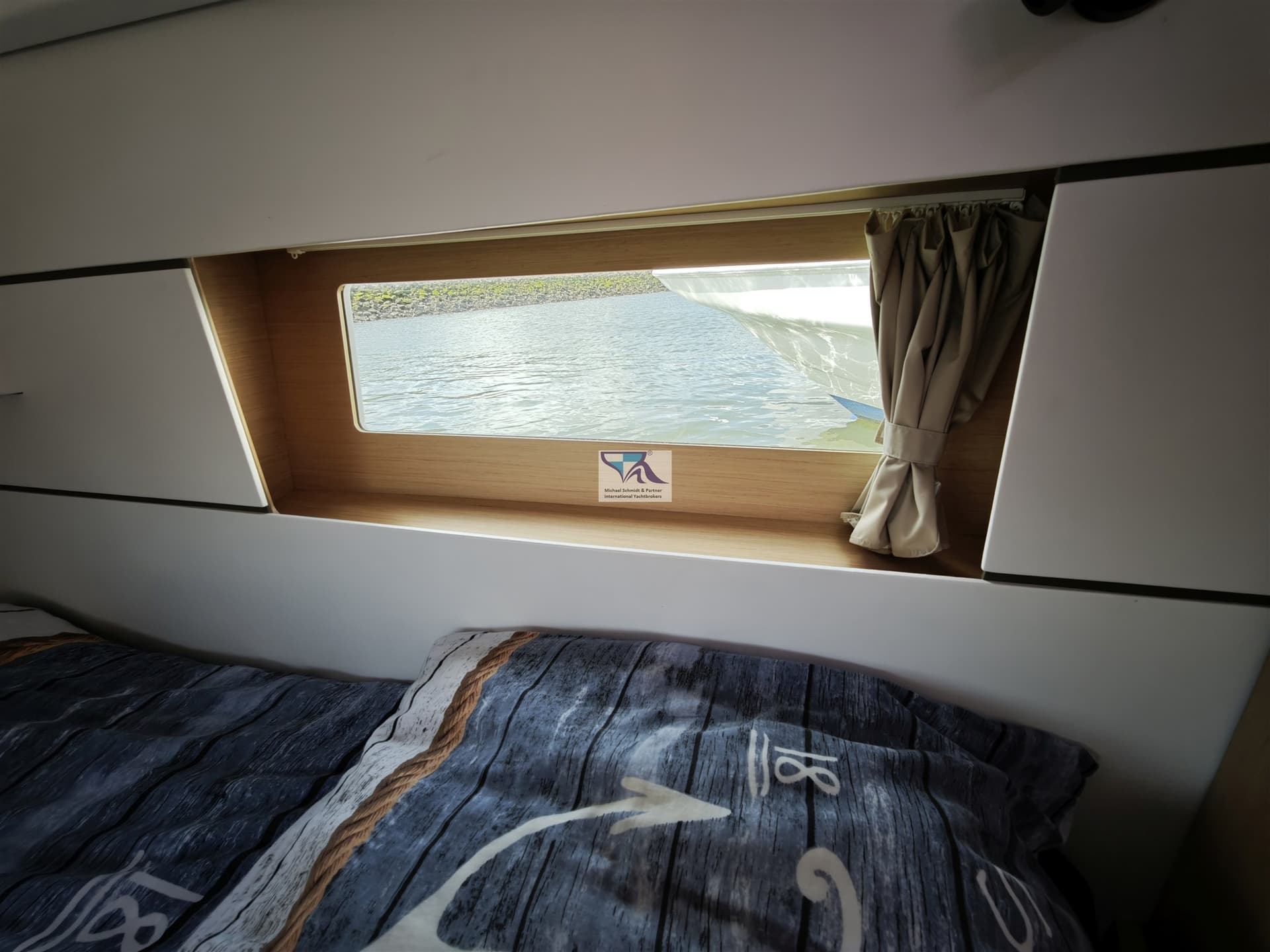 Beneteau OCEANIS 35.1 used - hero image 16