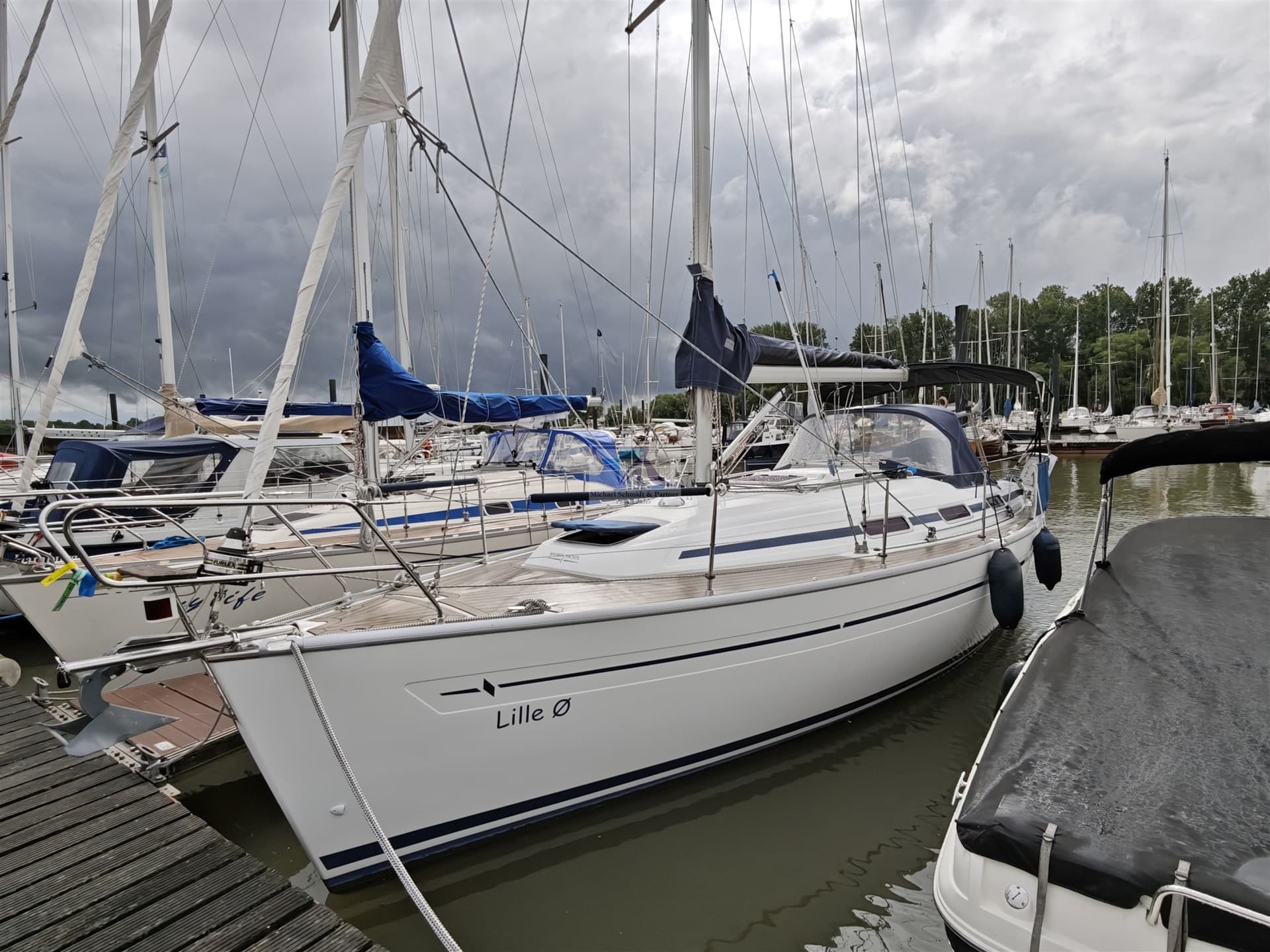 Bavaria 32 Cruiser gebraucht - Hauptansicht
