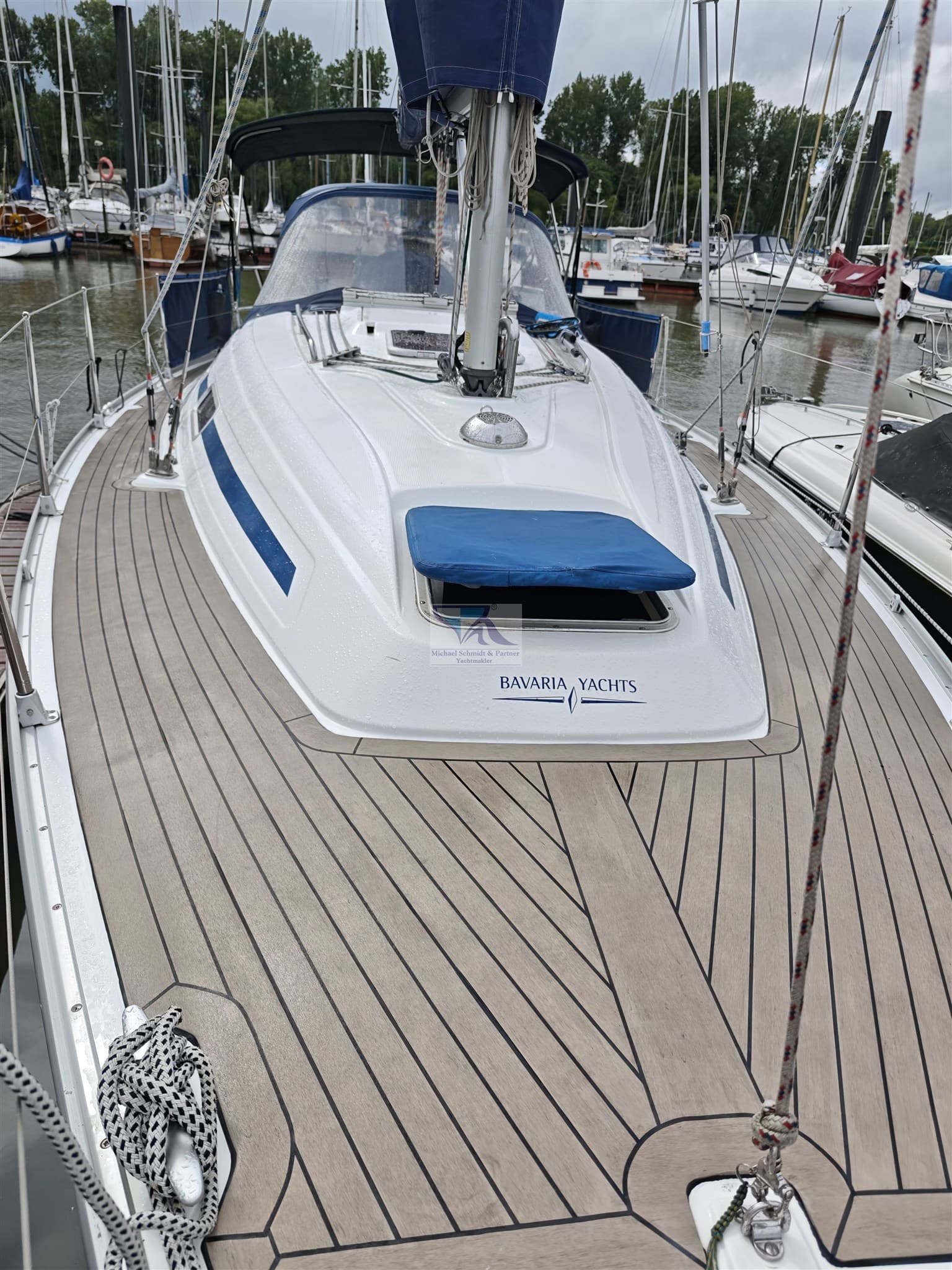 Bavaria 32 Cruiser gebraucht - Hauptbild 4