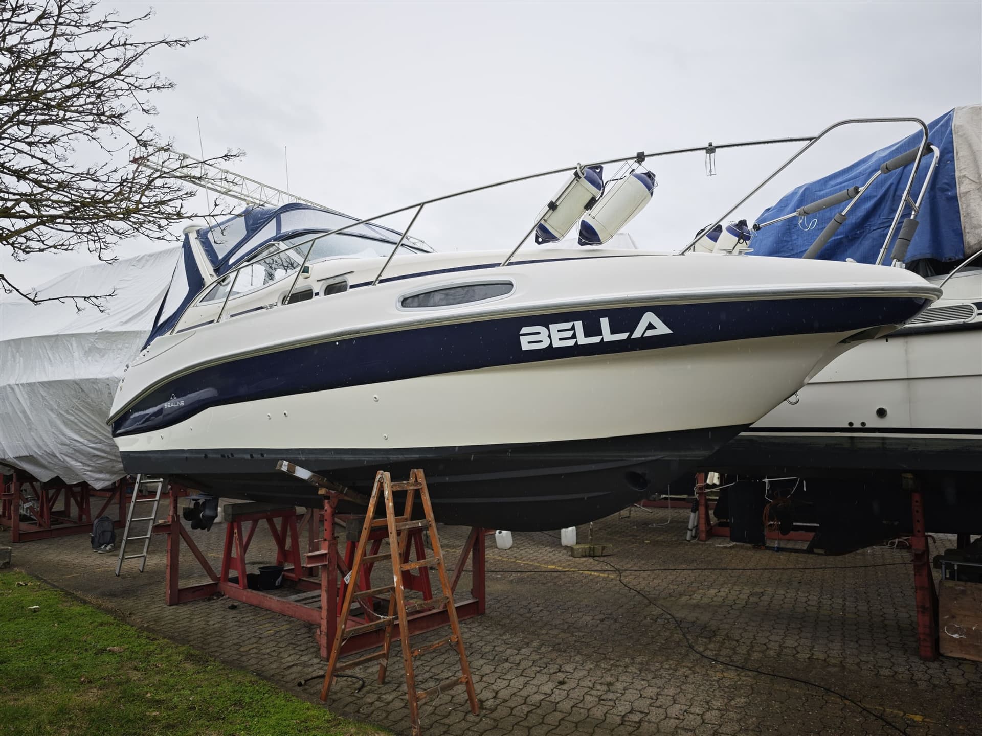 Sealine S 28 used - detail 1