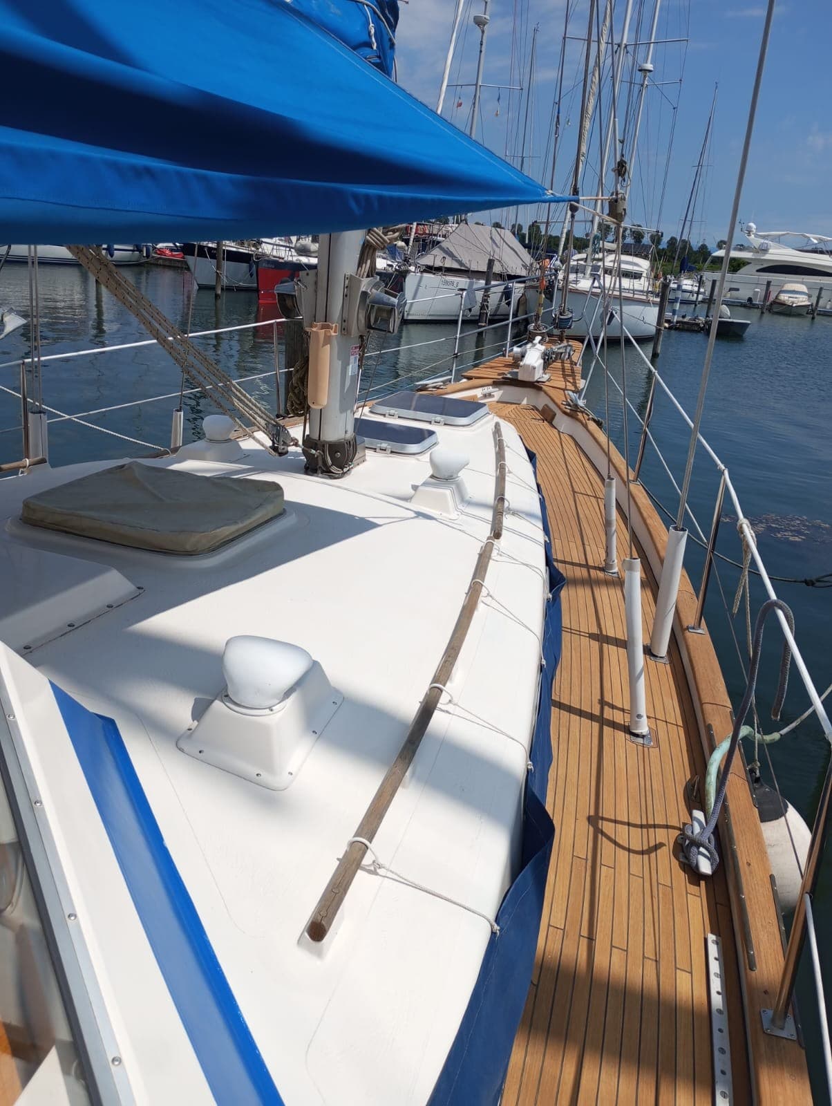 Hallberg Rassy 41 Ketch d'occasion - détail 3