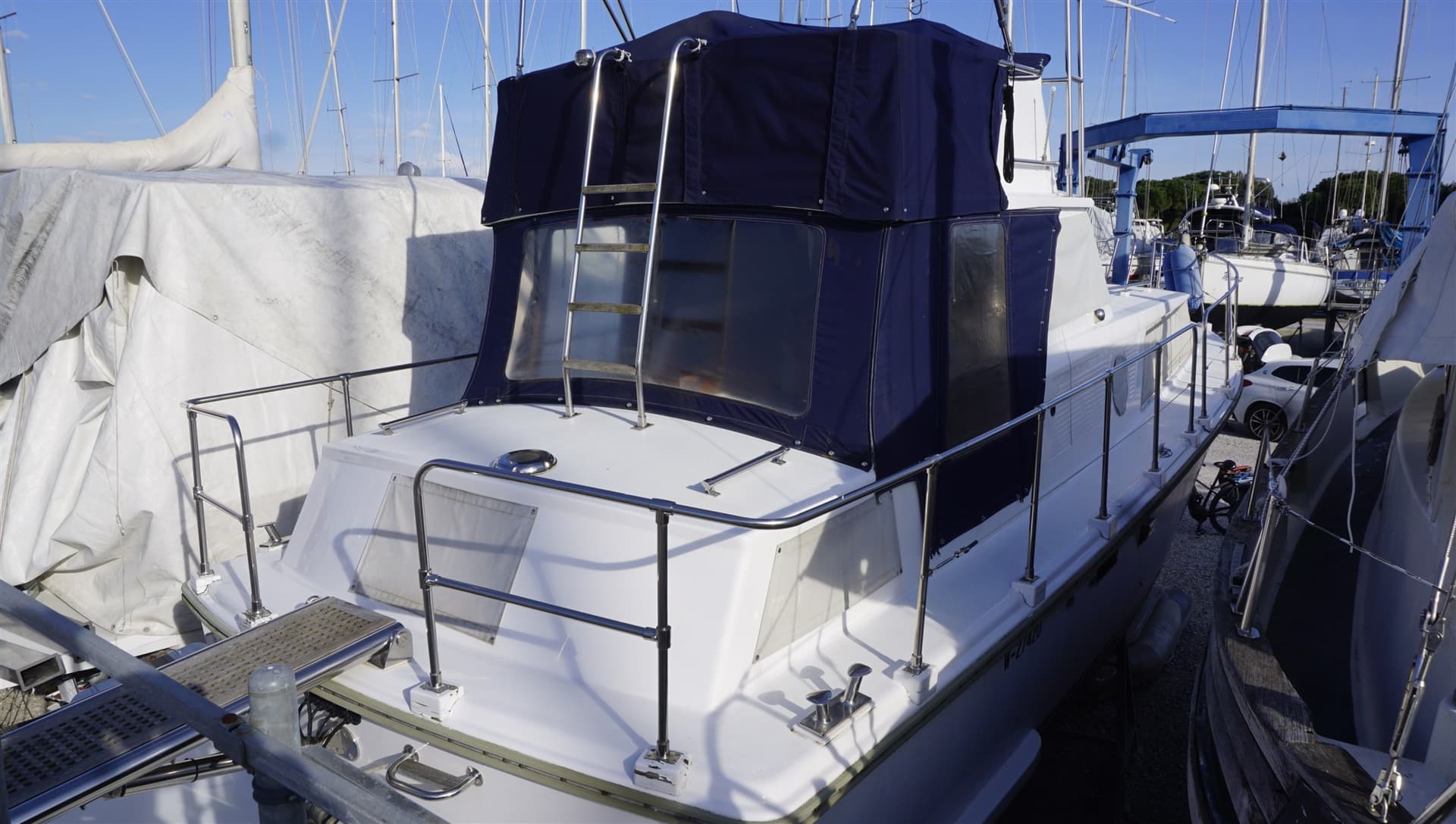De Amer Amerglass 32 AK II Fly refit to be finished usato - foto hero 2