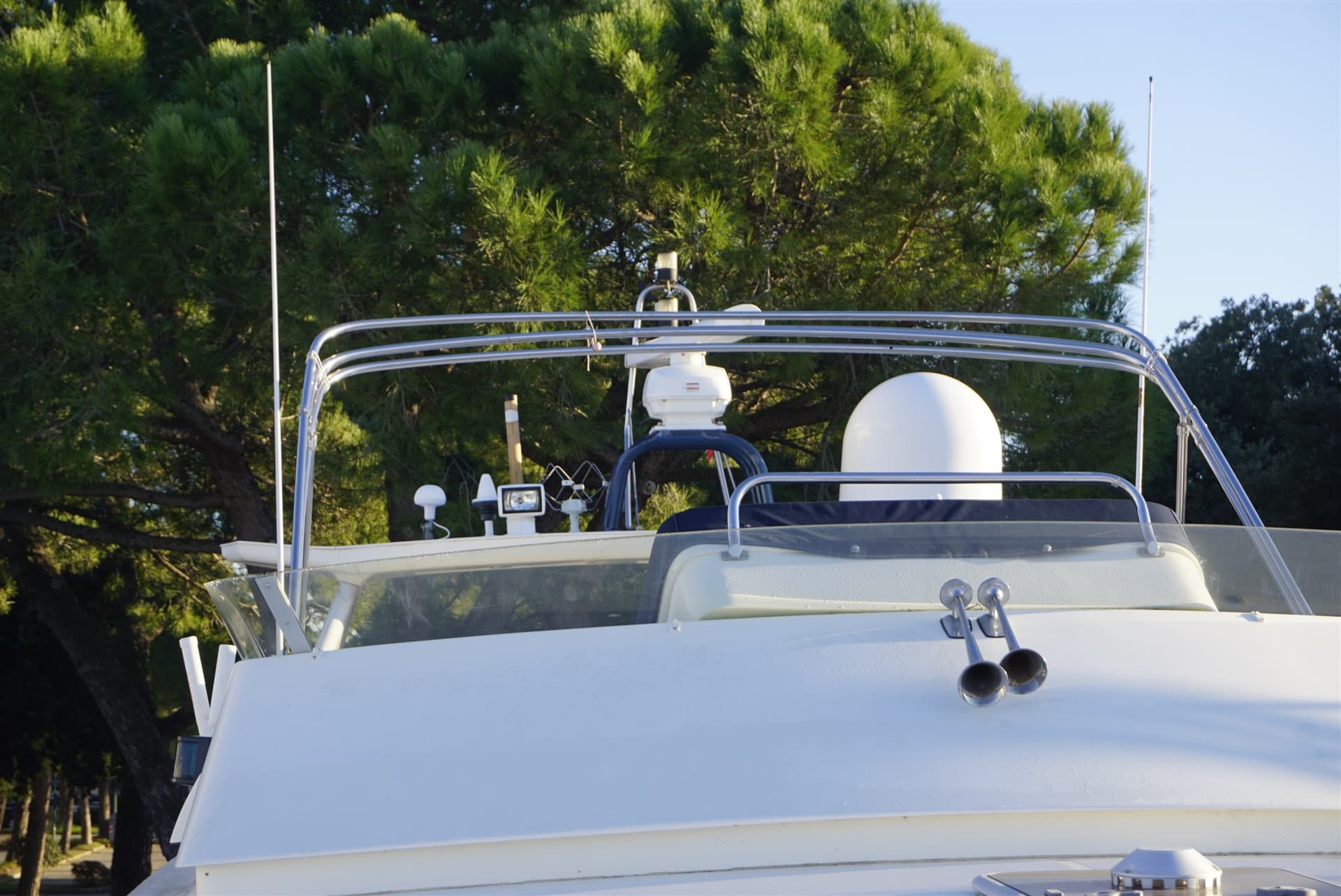 Guy Couach 185 - Interior View Guy Couach 185 - Interior View