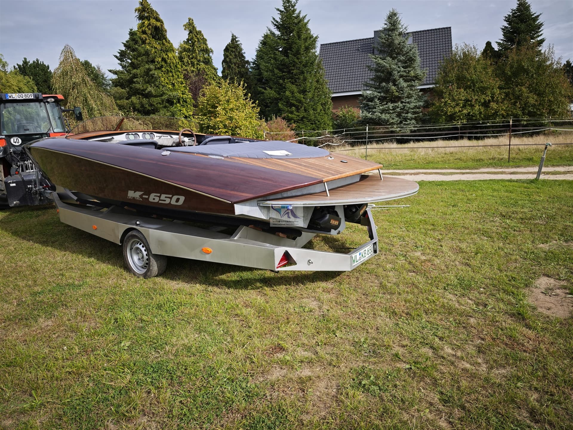 Kaiser Bootsmanufaktur Kaiser 650 - Interior View Kaiser Bootsmanufaktur Kaiser 650 - Interior View