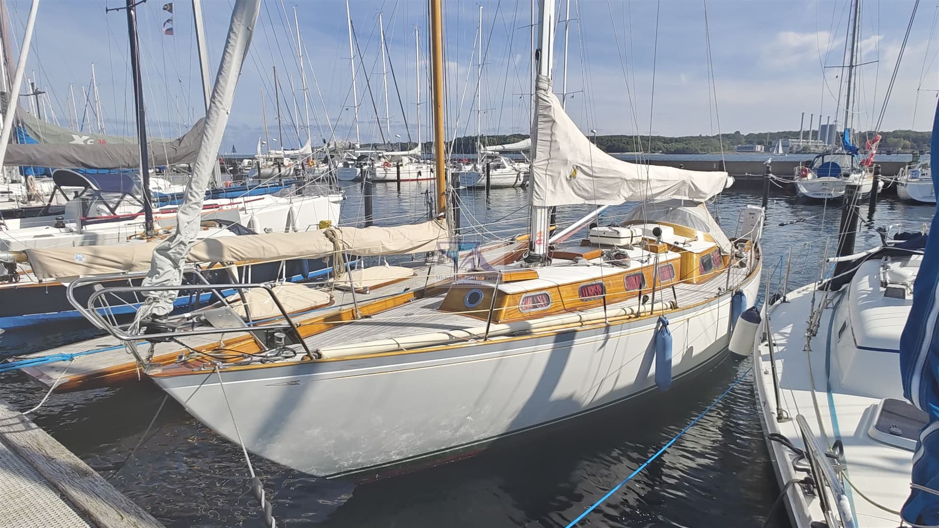 De Dood & Sohn 6 Kr - Detail View 1 De Dood & Sohn 6 Kr - Detail View 1