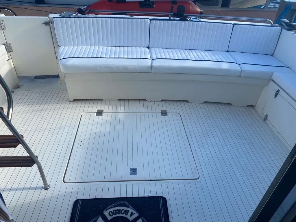 Princess Yachts Princess 415 - Deck View Princess Yachts Princess 415 - Deck View