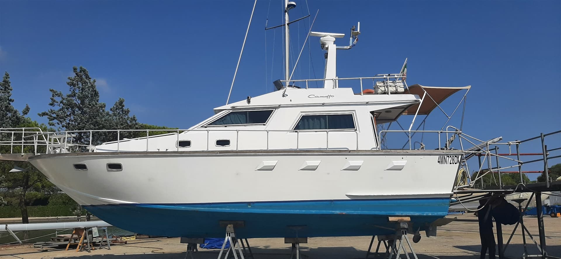 Camuffo C 40 Fly - Detail View 1 Camuffo C 40 Fly - Detail View 1